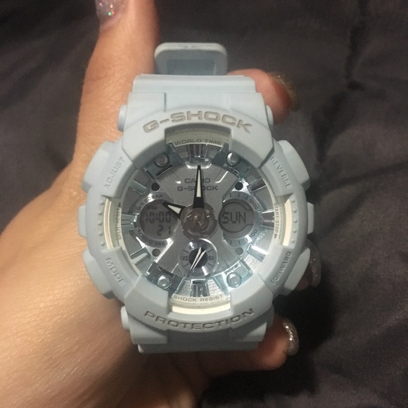 G-Shock Accessories - Women’s G-shock analog watch blue